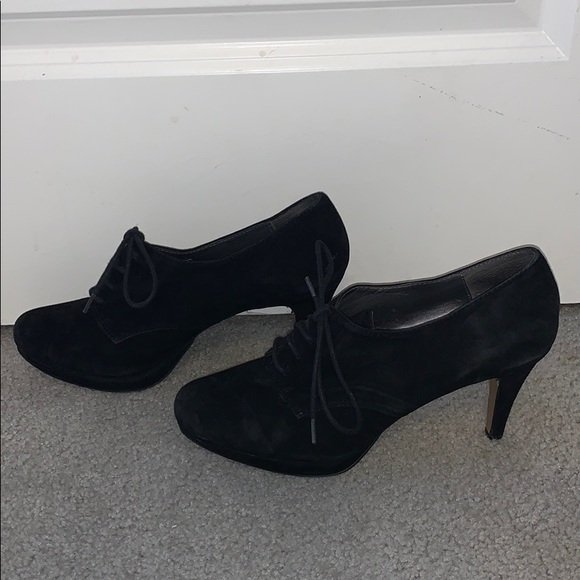 Suede heels - Picture 2 of 4